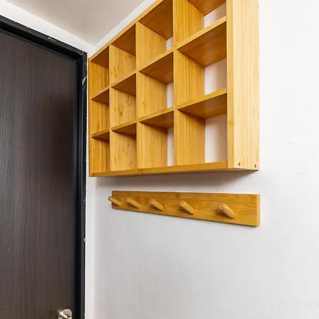 The Crash Pad By Flat Mаnager Apartman *